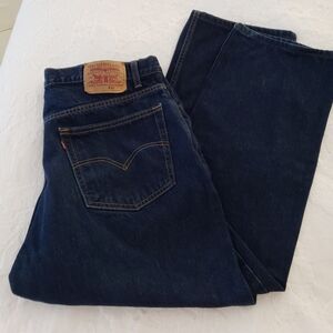 Levi jeans, 40 x 28, dark blue